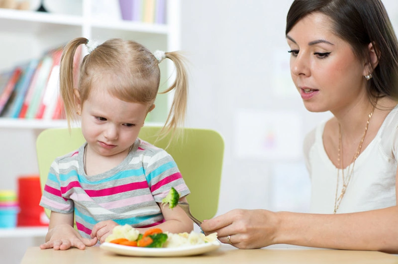 بدغذایی کودک 4 کودکان بدغذا